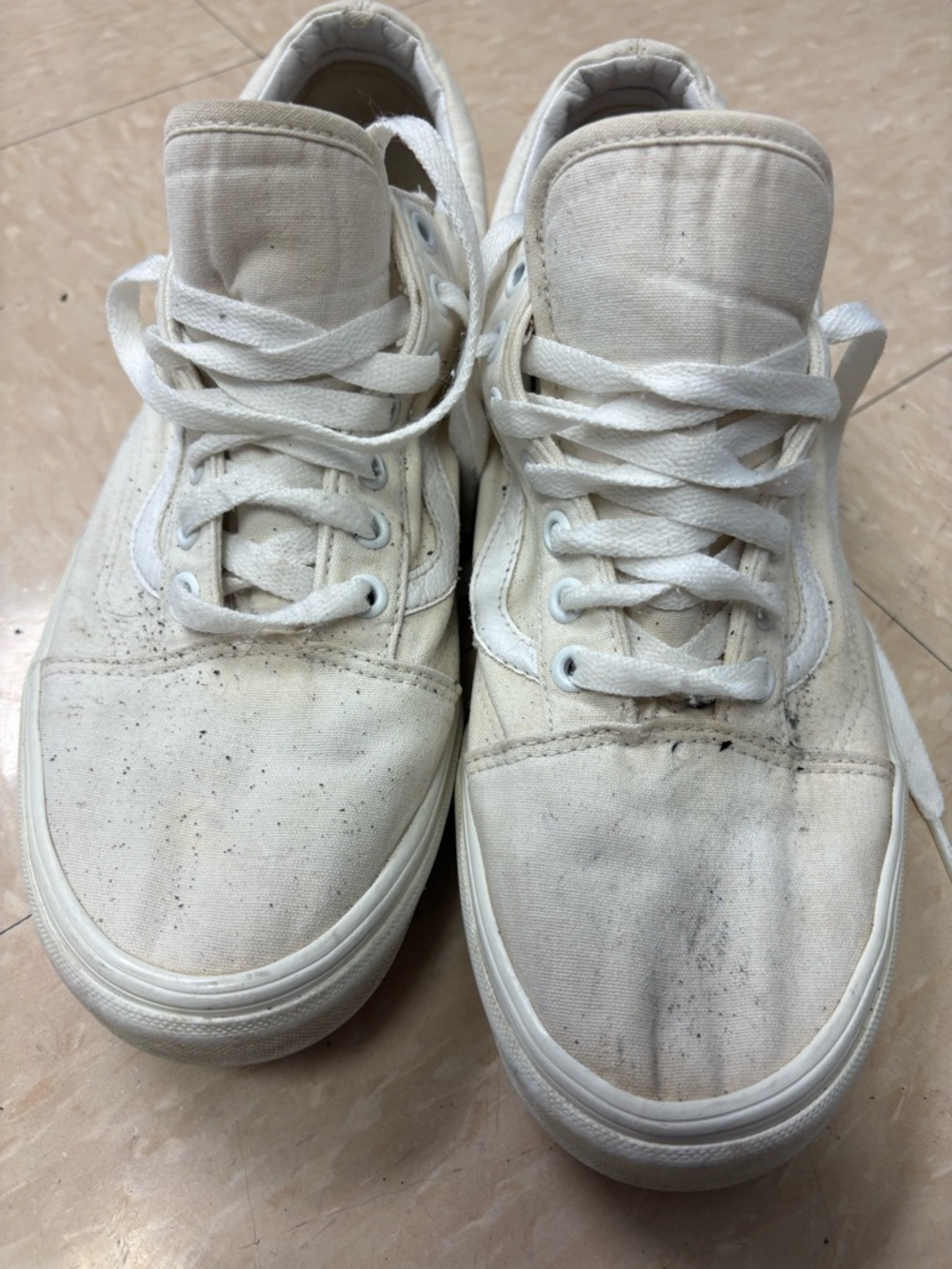 Vans White Canvas Low-Top Sneakers - Off-White/Tan Accents